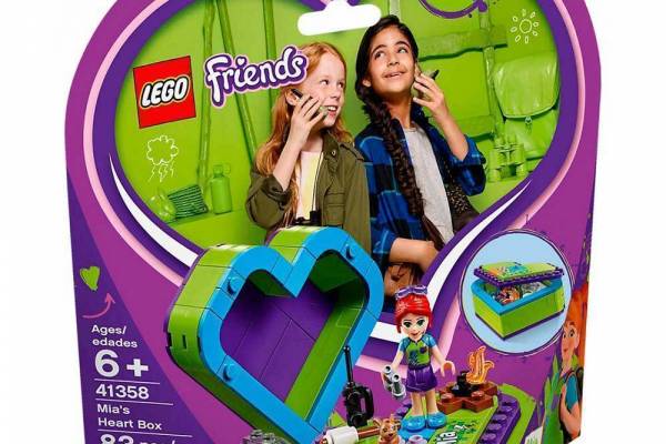 Конструктор LEGO Friends "Коробка-серце з Мією" арт.41358